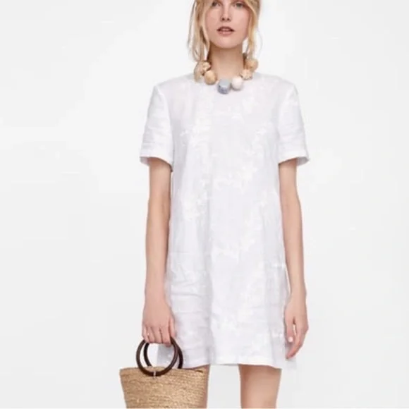 green emerald velvet dress Zara White Collared Floral Embroidered Long Sleeve Mini Shirt Dress Si   Brie
